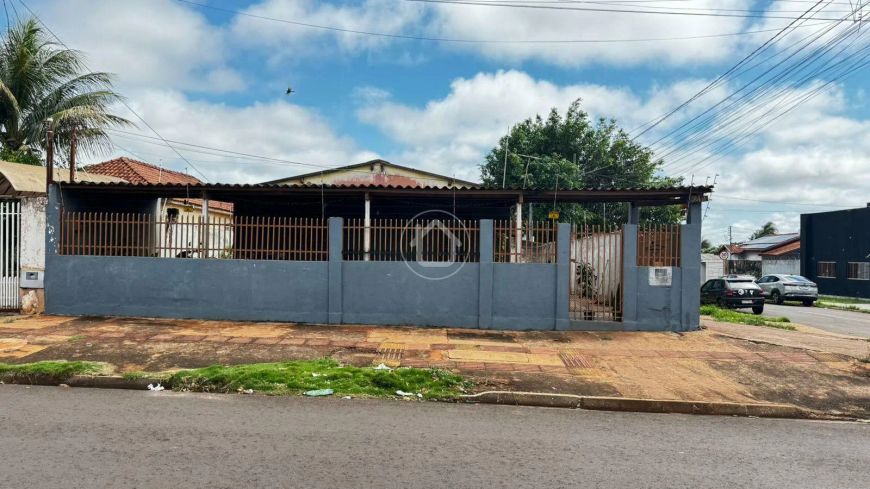 CASA DE ESQUINA