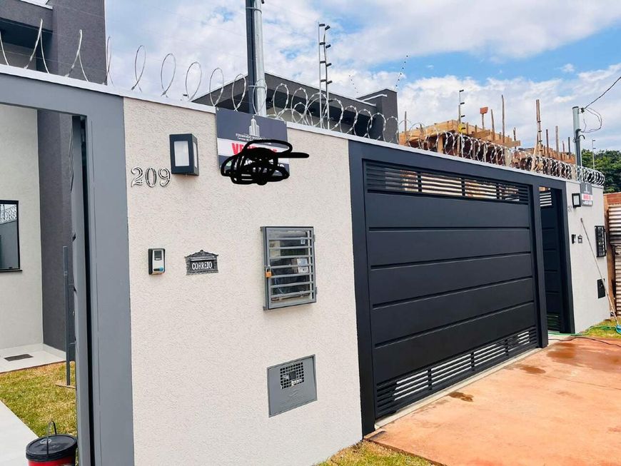 Linda casa na Vila Sobrinho com área gourmet e bem localizada