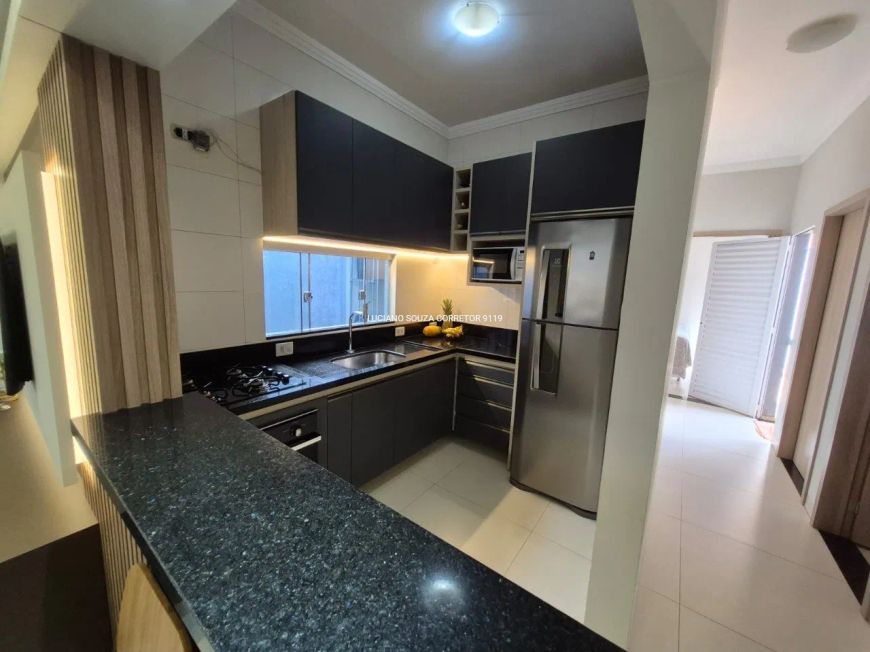Linda casa com planejados!