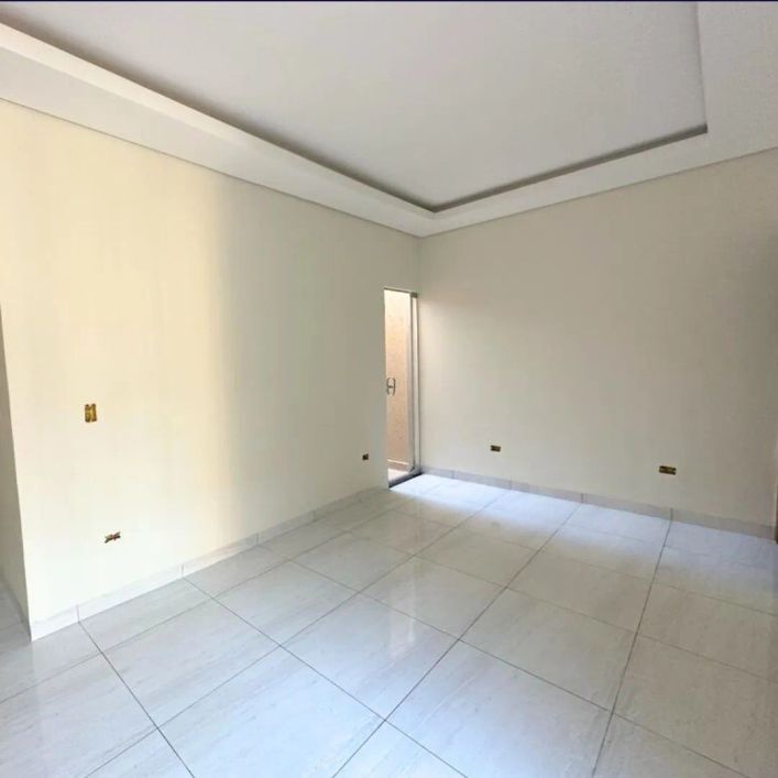 Casa com 3 quartos sendo 1 suíte, excelente localização no Jardim Aeroporto em Campo Grande MS