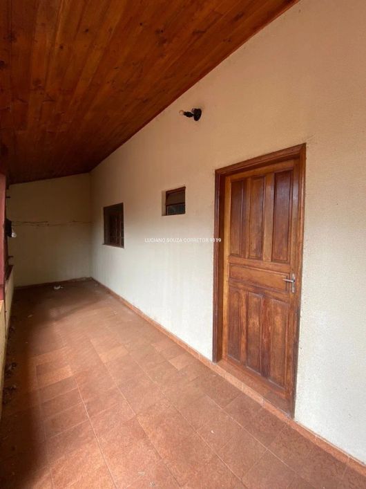 Edícula em terreno de 360 m², valor de terreno!