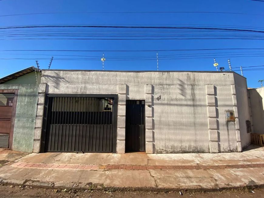 Térrea para venda possui 125 metros quadrados com 4 quartos