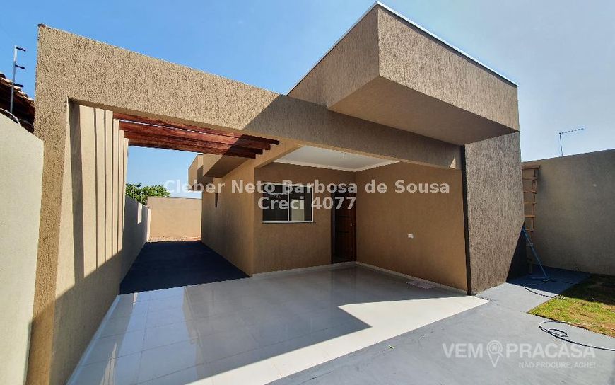 EXCELENTE IMÓVEL COM 03 QUARTOS E VIAS RÁPIDAS ATE O CENTRO!