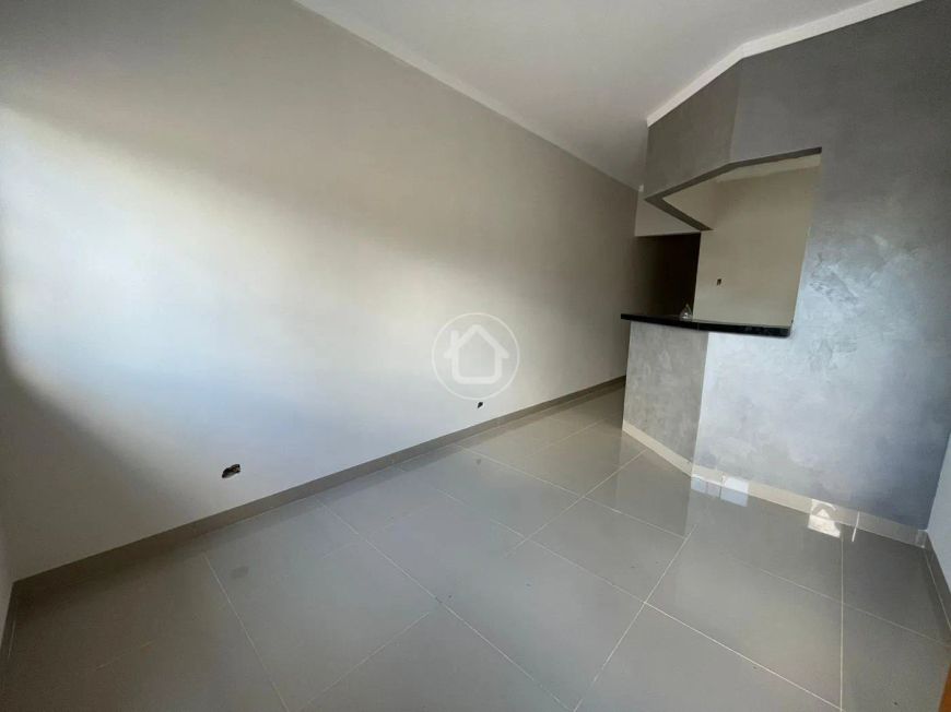 CASA NOVA COM 03 DORM. PROX AO QUARTEL