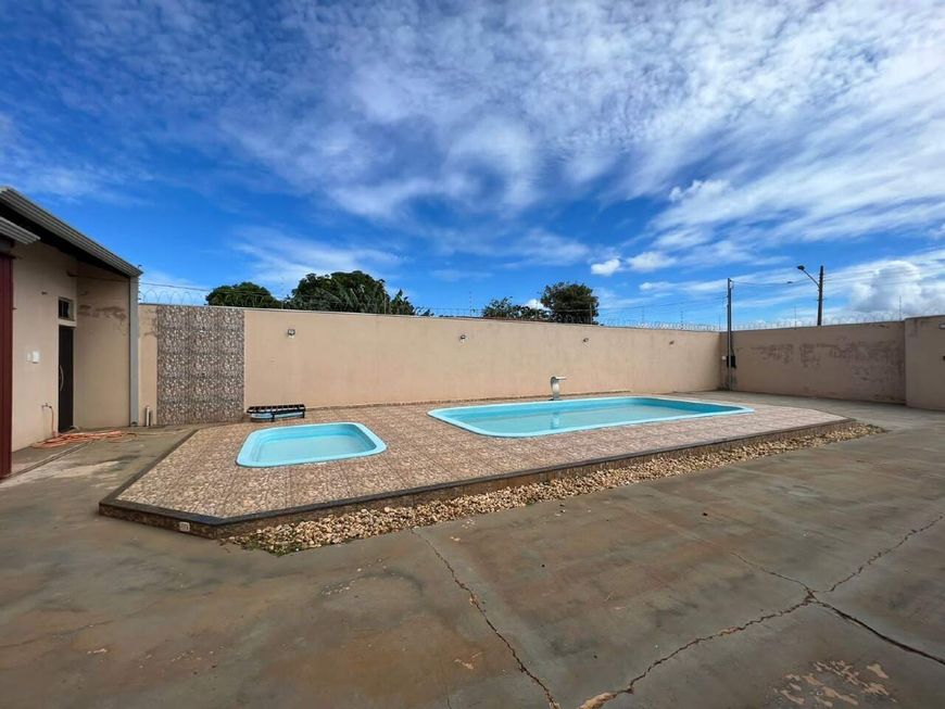 Imóvel Residencial/Comercial com piscina