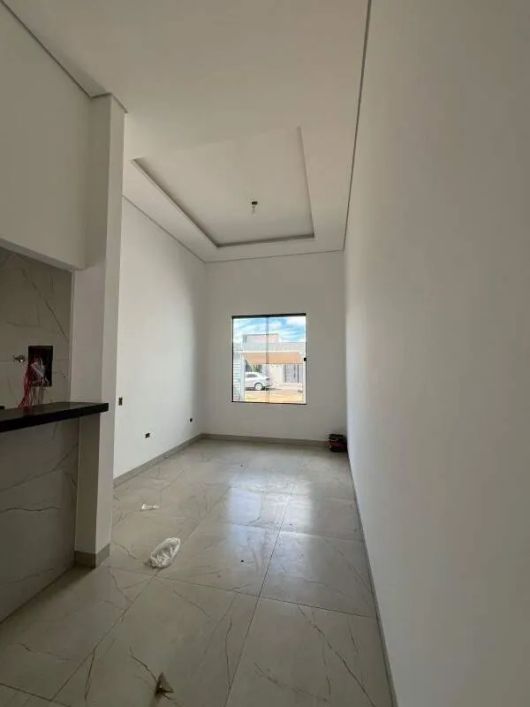 Casa ampla e confortável com 03 quartos no Residencial Bela Laguna!
