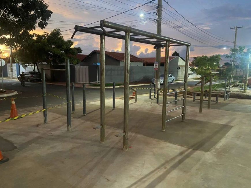 Maravilhosa casa no Cond. Residencial Silvestre 3