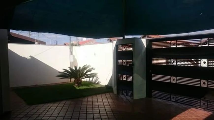 Maravilhosa casa no Cond. Residencial Silvestre 3