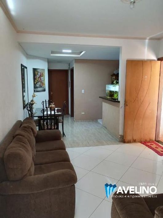 Casa Parque Residencial União - 3 quartos sendo 1 suíte, sobra de quintal.