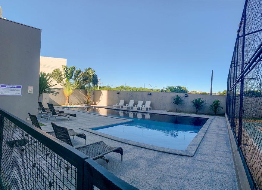 Apartamento rico em armários à venda no Residencial Park Sóter