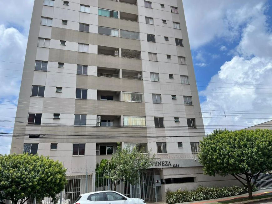 Apartamento-Condomínio Edifício Veneza