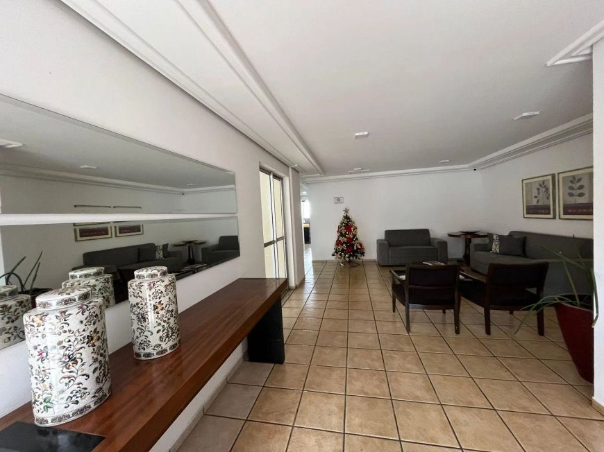 Apartamento-Condomínio Edifício Veneza