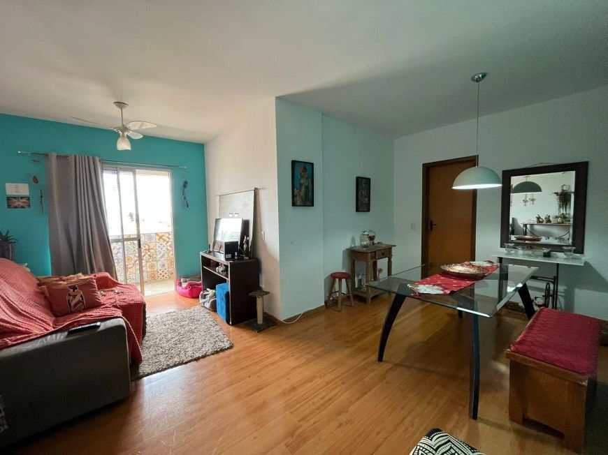 Apartamento-Condomínio Edifício Veneza