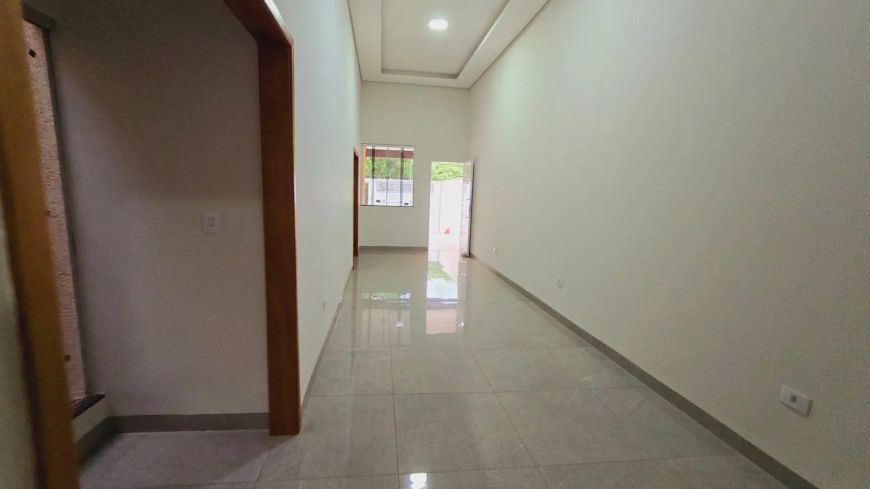 Casa Térrea com 1 Suíte e 2 Quartos - Rita Vieira