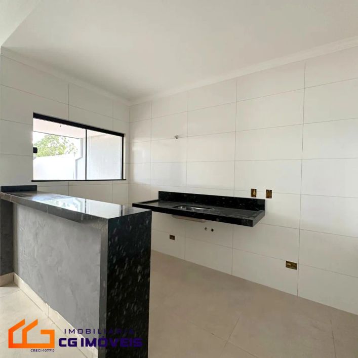 Casa á venda com 3 quartos sendo 1 suíte, prox ao shopping bosque dos ipês - Nova Lima- Campo Grande