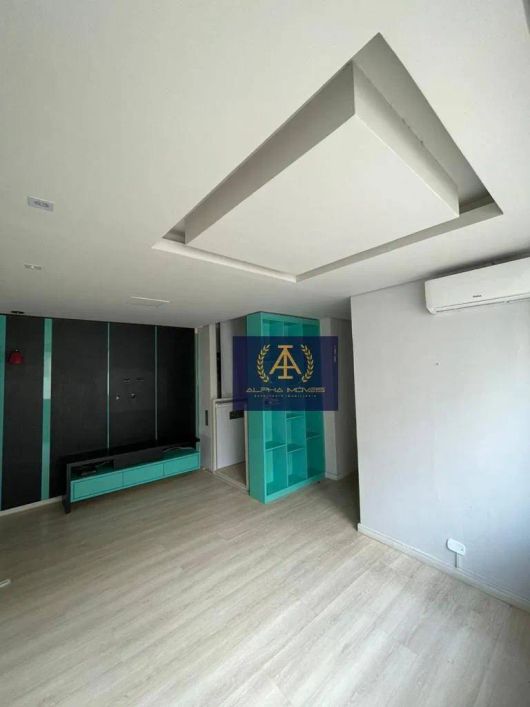 APARTAMENTO COM TERRAÇO EM FRENTE AO BEOMAR