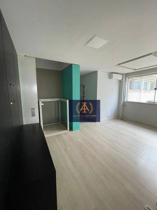 APARTAMENTO COM TERRAÇO EM FRENTE AO BEOMAR