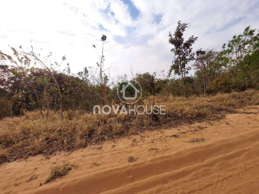 2 LOTES A VENDA NA CHÁCARA DAS MANSÕES