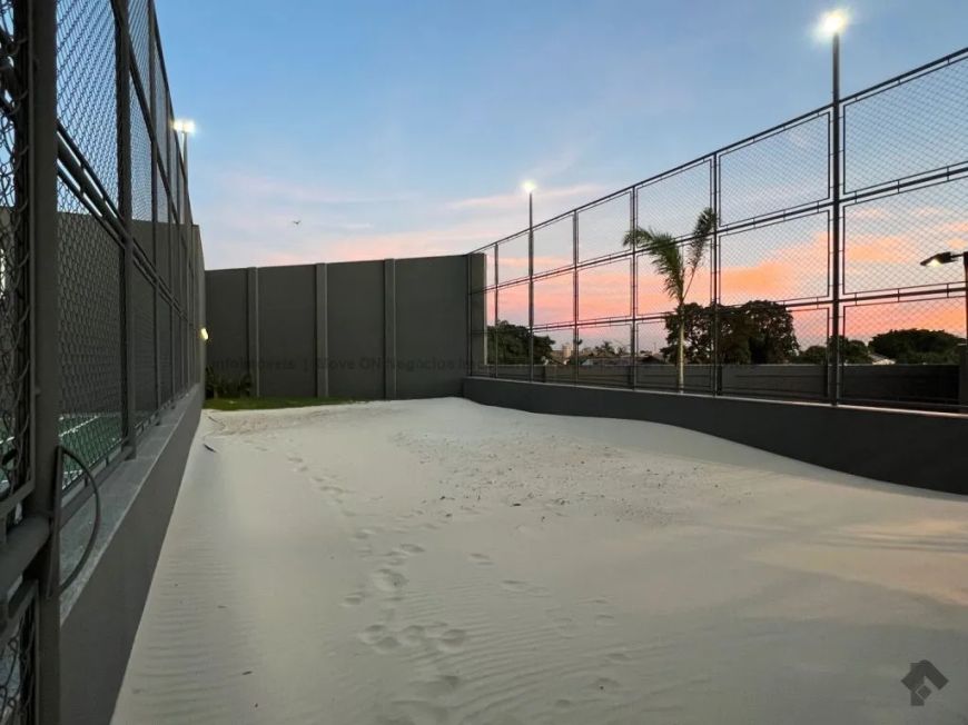 Apartamento para venda tem 77 metros quadrados com 2 quartos