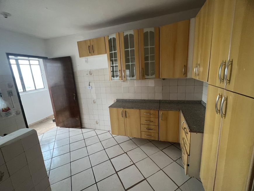 APARTAMENTO COM 3 QUARTOS NO CENTRO