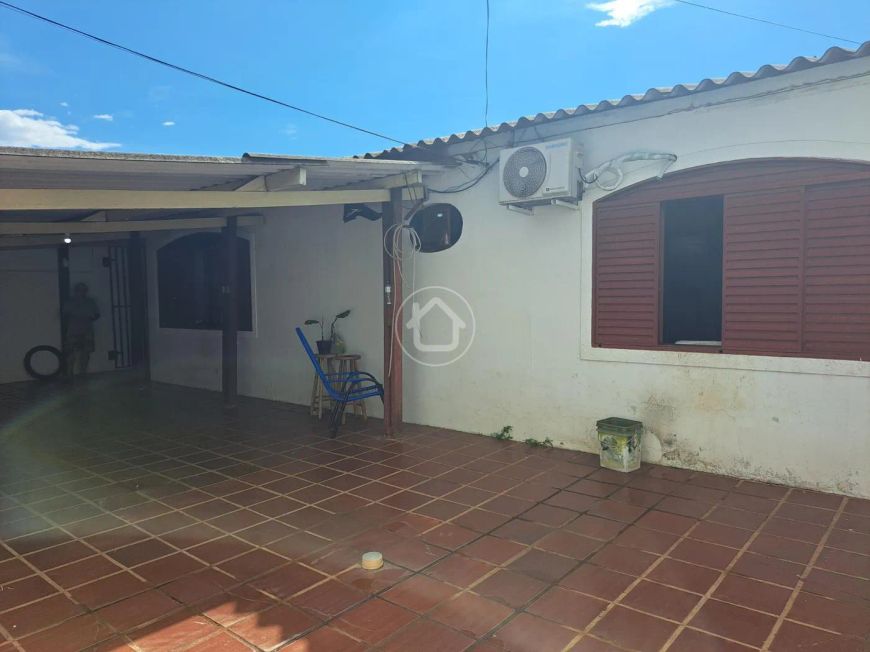 CASA COM 02 QUARTOS EM AVENIDA - COOPHAMAT