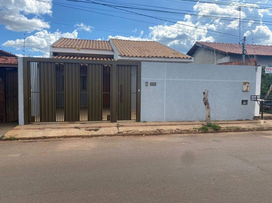 Imóvel no Conjunto União próximo a Av. Lúdio Martins Coelho