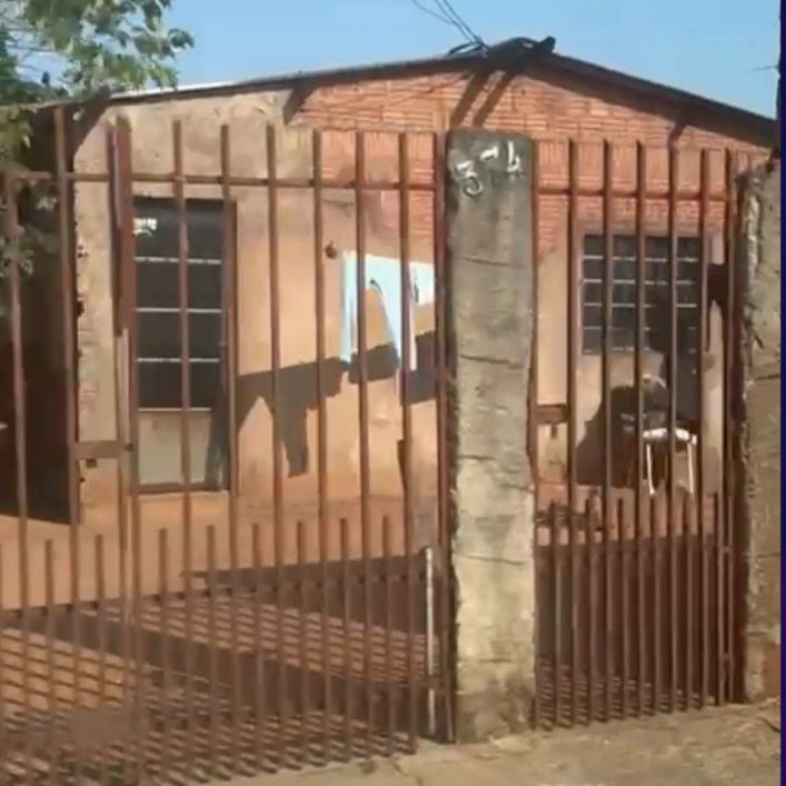Casa á venda com 2 quartos no Vida Nova I em Campo Grande MS