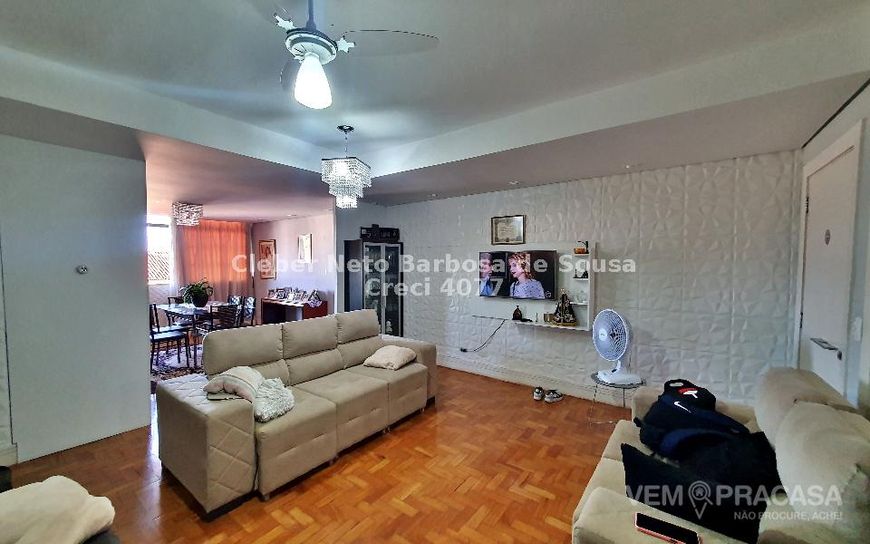 VENDO APARTAMENTO TODO REFORMADO NO CENTRO!