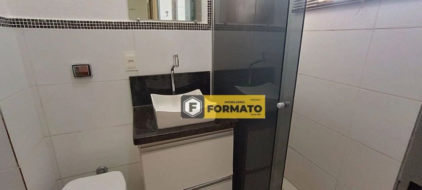 Apartamento com 2 dormitórios à venda, 70 m² por R$ 290.000,00 - Monte Castelo - Campo Grande/MS