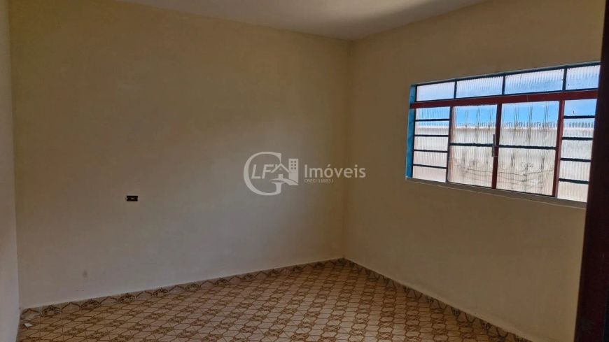 Imperdível oportunidade de investimento em casa com 3 quartos e 114,33m² na Vila Santo Amaro, Campo