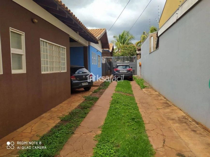 Casa Em Condomínio de 3 Quartos