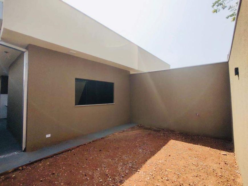 Linda casa com ótima localização Vila Almeida