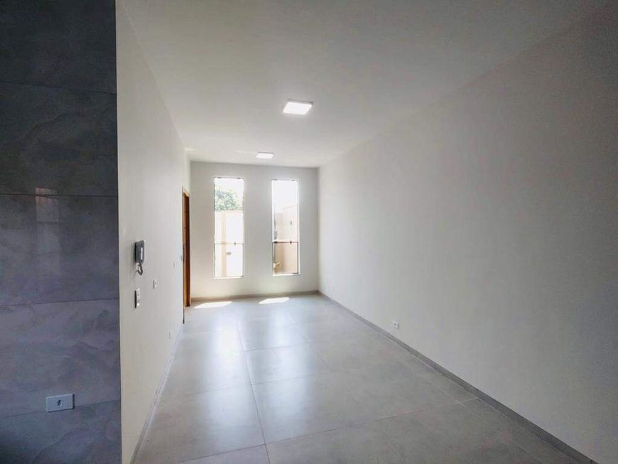 Linda casa com ótima localização Vila Almeida