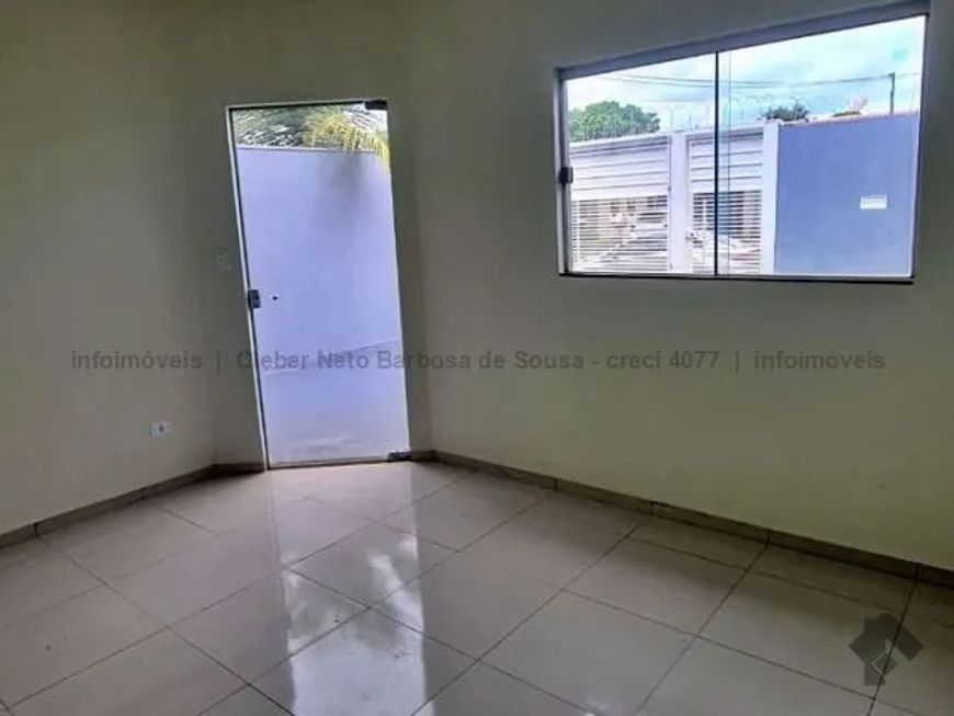 IMÓVEL COM 2 DORMITÓRIOS E TODO REFORMADO