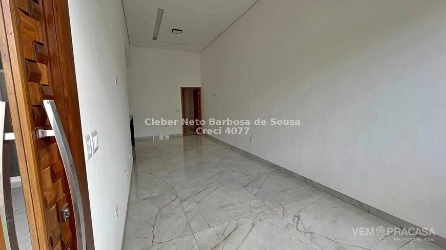 03 DORMITÓRIOS SENDO 2 SUÍTES E FINO ACABAMENTO!