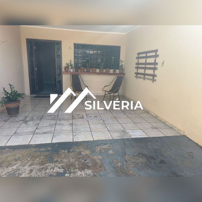 Casa ampla com 2 suítes a venda Panama