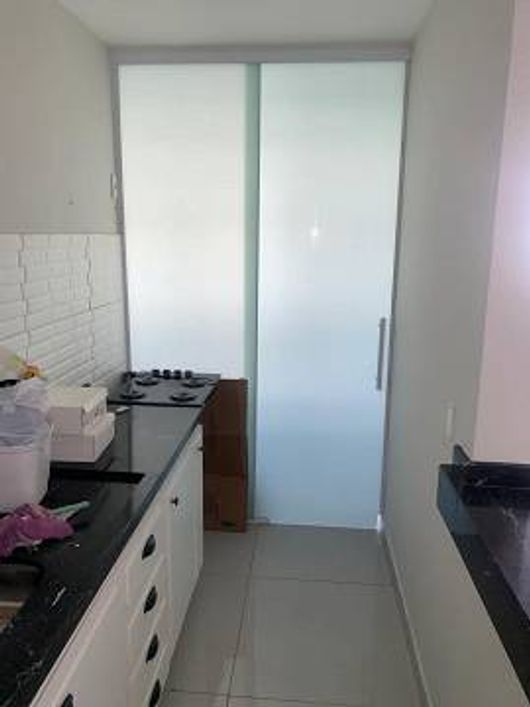 LINDO APARTAMENTO REFORMADO NO NOVA TIRADENTES