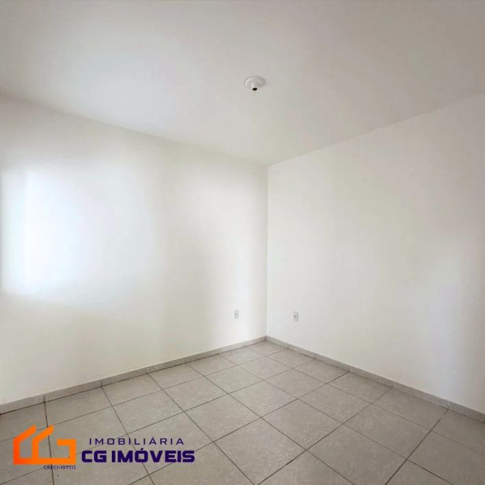 Casa em condominio com 2 quartos no jardim columbia em campo grande - MS