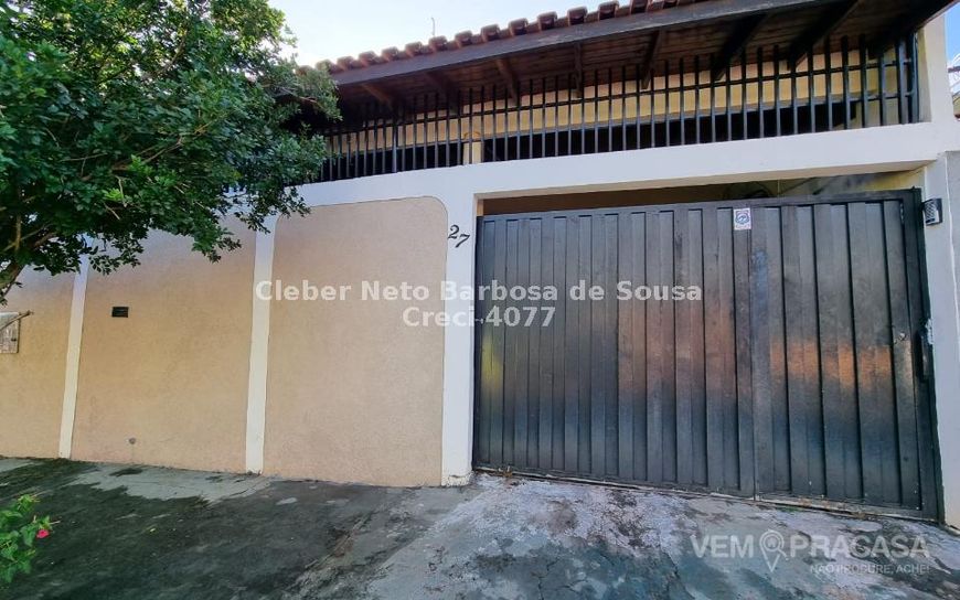 EXCELENTE IMÓVEL COM 04 QUARTOS E VIAS RÁPIDAS ATE O CENTRO!