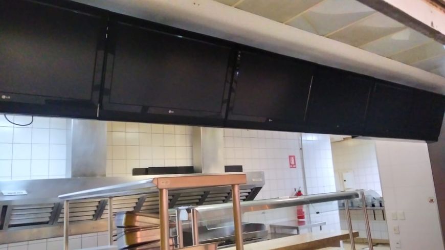 Loja para aluguel possui 67 metros quadrados em Zona Industrial - Brasília - DF