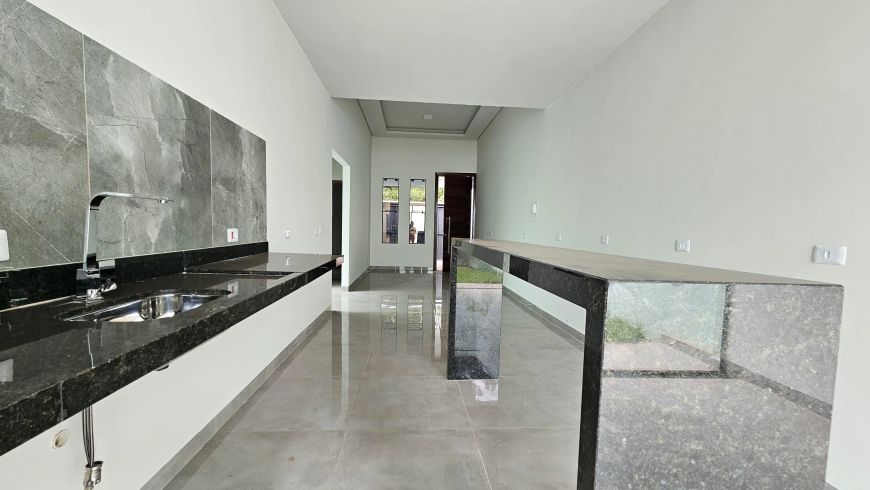 Bairro Seminário Linda casa com 3 quartos