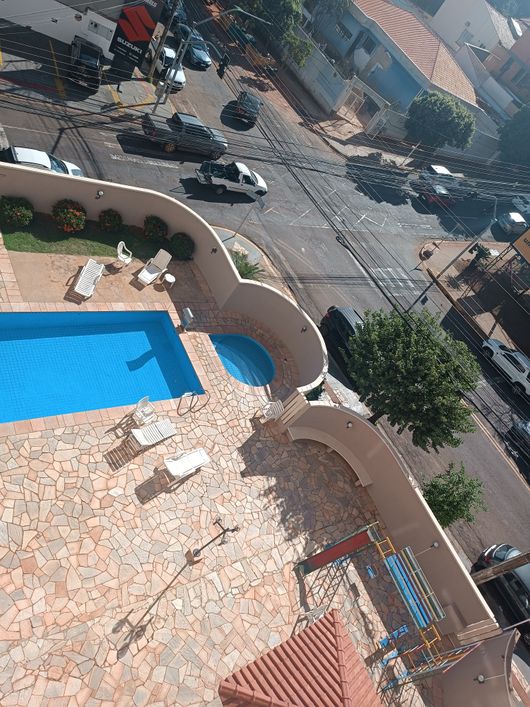 Apartamento 01 suite 02 quartos piscina armários centro