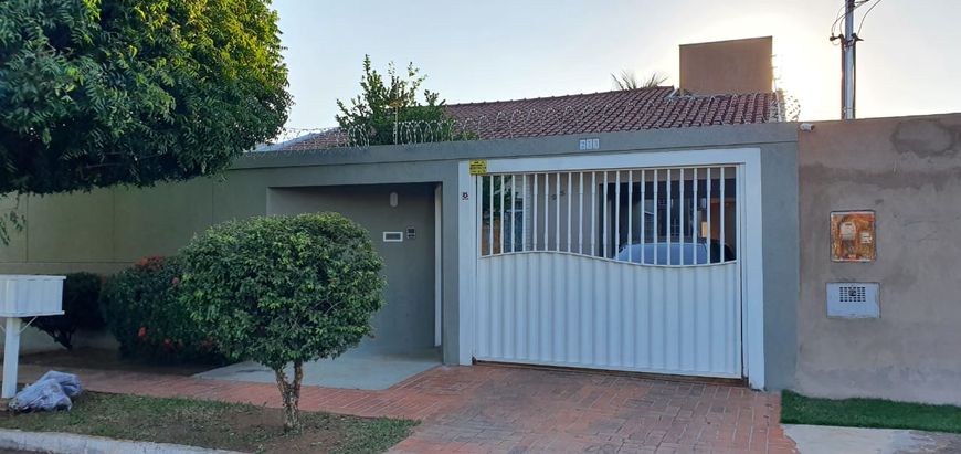 Casa para venda com 175 metros quadrados com 3 quartos em Panamá - Campo Grande - MS