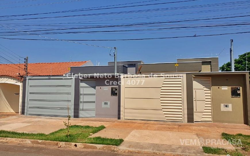 3 DORMITÓRIOS, ESPAÇO AOS FUNDOS E VIAS RÁPIDAS ATÉ O CENTRO