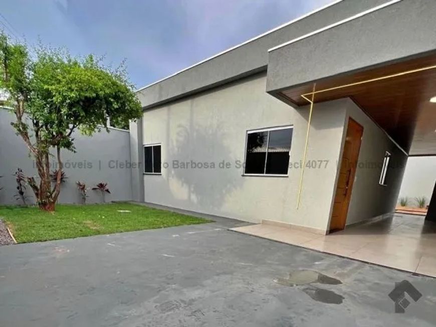IMÓVEL COM SUÍTE E ÁREA GOURMET E PISCINA!