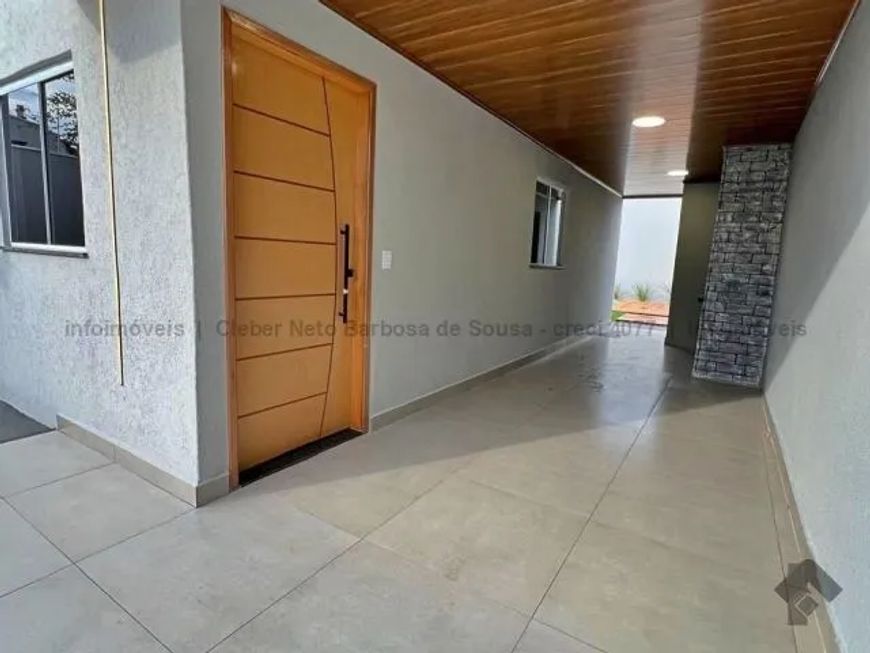 IMÓVEL COM SUÍTE E ÁREA GOURMET E PISCINA!