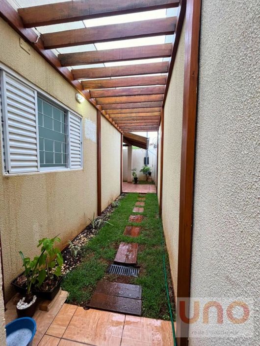 Casa com 3 quartos no Rita Vieira à venda