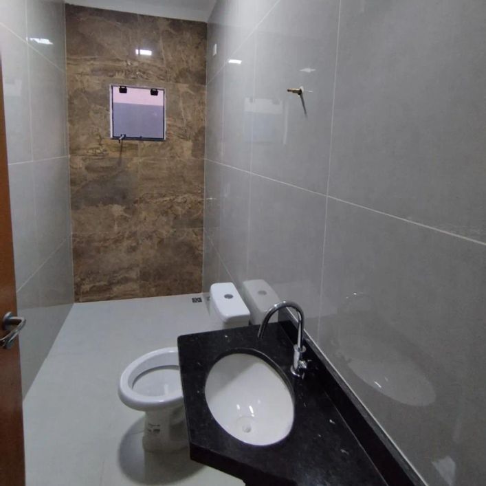 CASA COM 3 QUARTOS JÁ AVALIADA