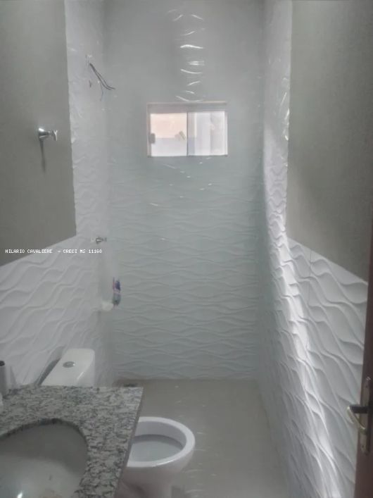 Casa para Venda em Campo Grande, Vila Morumbi, 3 dormitórios, 1 suíte, 2 banheiros