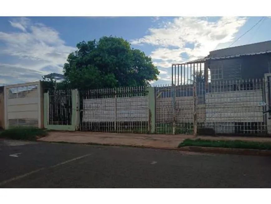 CASA RESIDENCIAL em CAMPO GRANDE - MS, ALVES PEREIRA